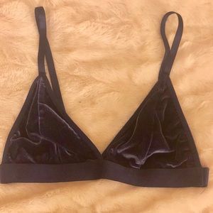 Cute velvet bra too dark purple